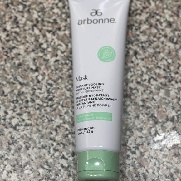 Arbonne: Mask Instant Cooling moisturize Mask - Picture 1 of 4